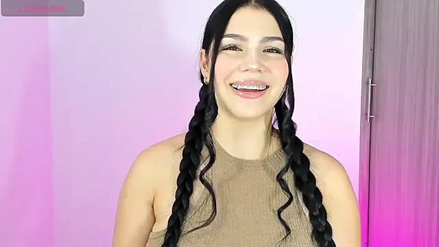 Czat XXX na żywo – Natasha_su_