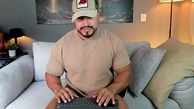 ApoloMakris Adlı Modelin Web Kamerası Şovu