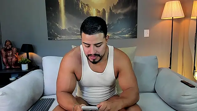 ApoloMakris Adlı Modelin Web Kamerası Şovu