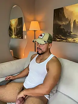 ApoloMakris Show in webcam