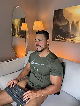 ApoloMakris' Webcam Show