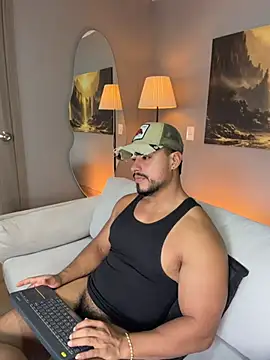 عرض كام ApoloMakris