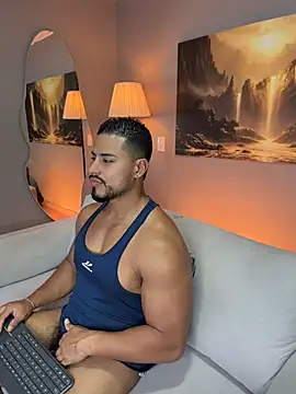 ApoloMakris webcam show