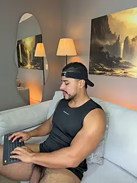 ApoloMakris Webcamshow