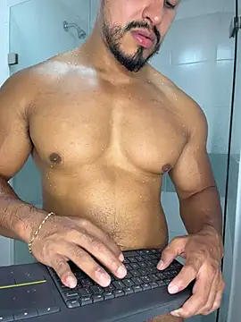 ApoloMakris Webcam show