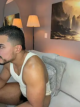 ApoloMakris' Webcam Show