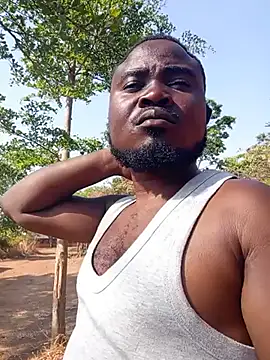 Show modela Mali-nsama na web-kameri