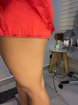 Aida_moreno's Webcam Show