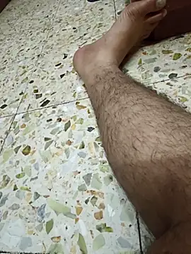Pertunjukan Kamera Web hornymale_93