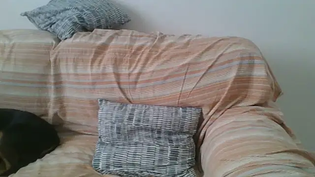 hairygirl80's Live Chat Room