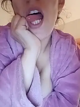 hairygirl80 라이브 XXX 채팅