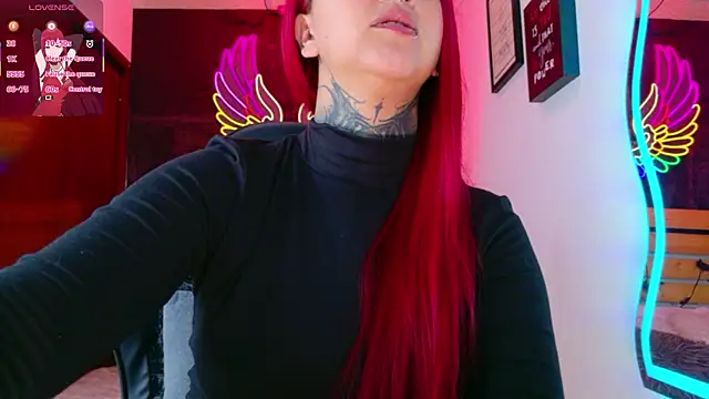 meghan_nill Webcam show