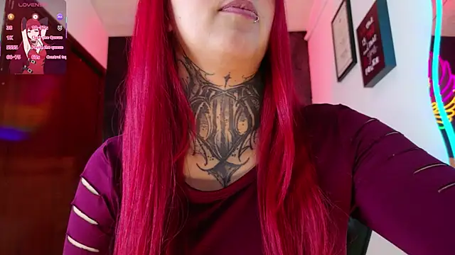 meghan_nill – Naživo chatovacia miestnosť