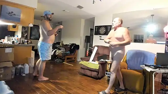 offroadnudist 网络视讯表演