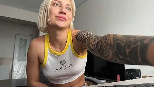 AnneBall's Live XXX Chat