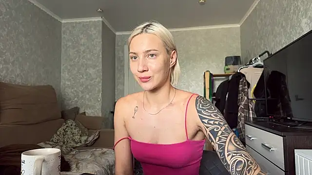 AnneBall's Live XXX Chat