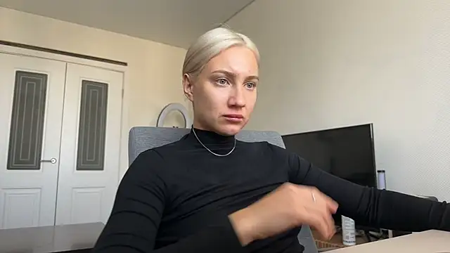 XXX chat uživo modela AnneBall