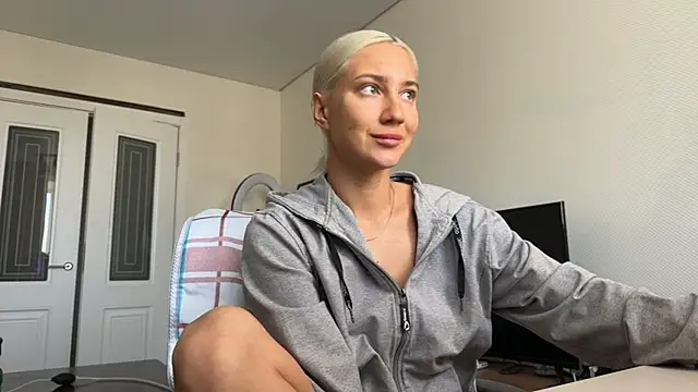 AnneBall's Webcam Show