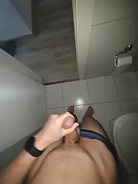 Show de HotRoom69 na webcam