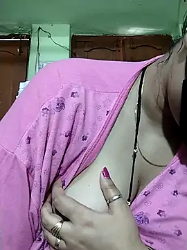 Priyanka_30 Webcam-Show