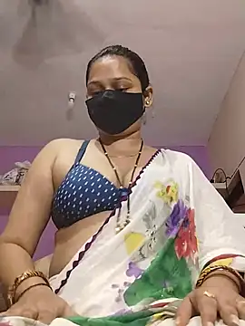 Priyanka_30 Show Webcam