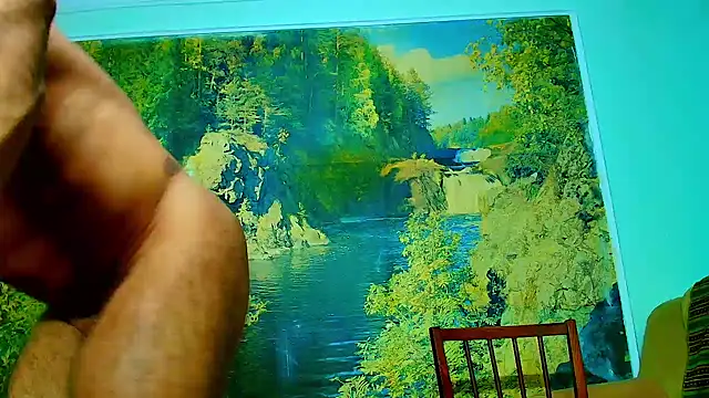 Etory Show in webcam