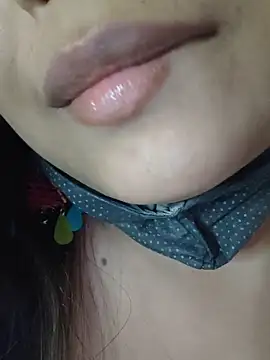 deepu_urs – webcam-show