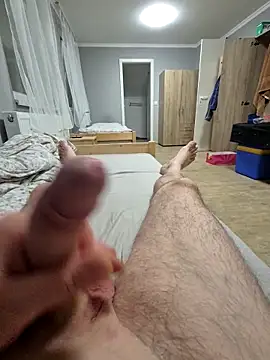 kisbiro77777's Webcam Show