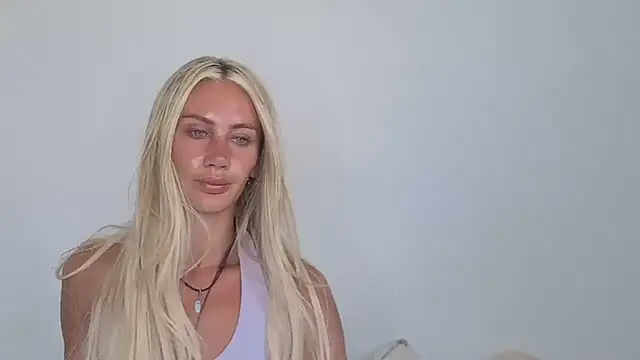 Elsa_24's Webcam Show