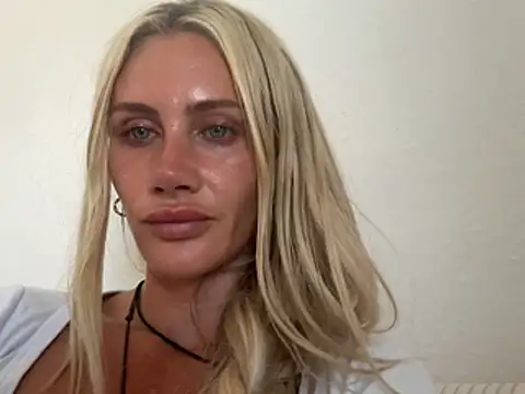 Elsa_24's Live XXX Chat
