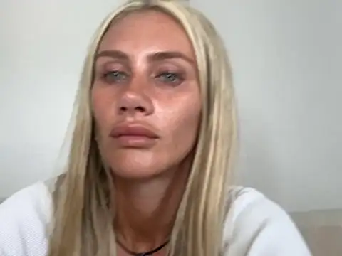Elsa_24 – Live XXX-chat