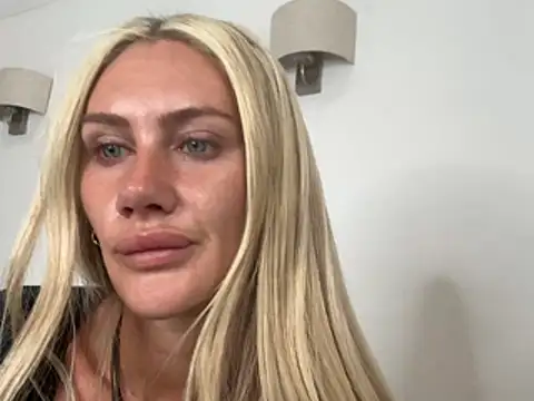 Živý XXX chat Elsa_24