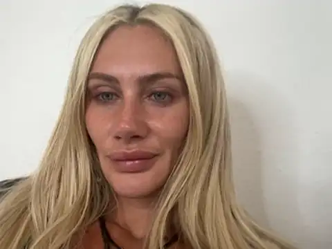 Czat XXX na żywo – Elsa_24