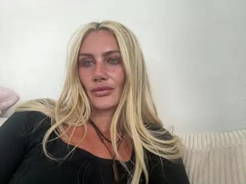 Elsa_24 webcam show
