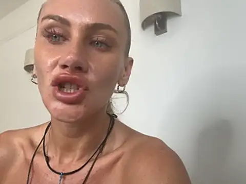 Elsa_24 Pertunjukan Webcam