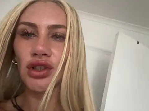 Elsa_24 Webcam Show
