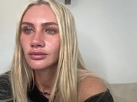 Elsa_24 webcam show
