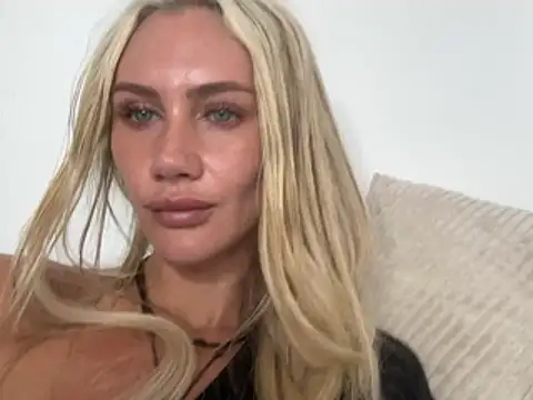 Elsa_24 Pertunjukan Webcam
