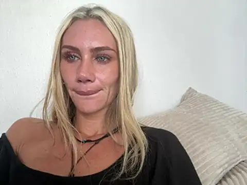 Elsa_24 Webcamshow