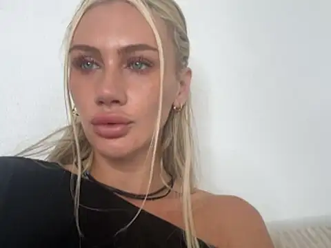 Elsa_24 Pertunjukan Webcam