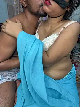 Little-Queenn Webbikameraesitys