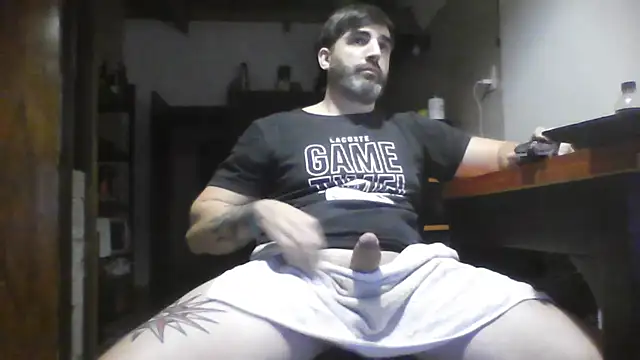 ozzypsico13 Show in webcam