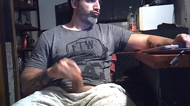 ozzypsico13 Pertunjukan Webcam
