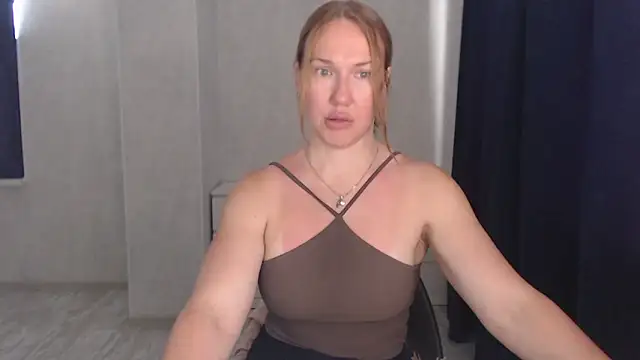 XXX chat uživo modela Magic_Mary_ass