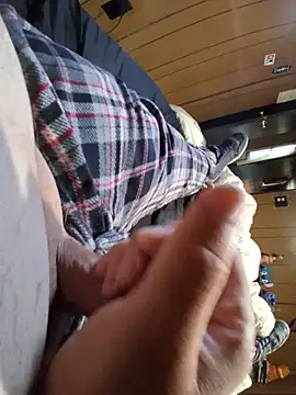 Papabear98's Live XXX Chat