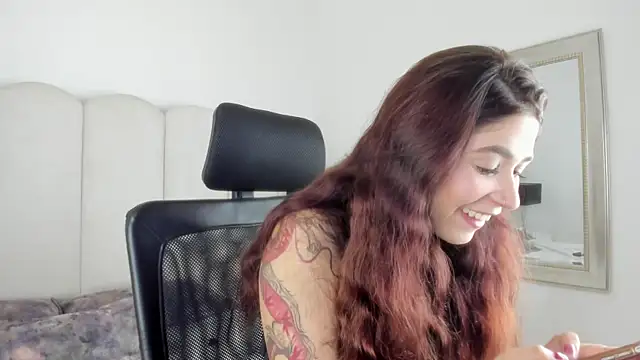 AnnyCherry_ Chat XXX in diretta