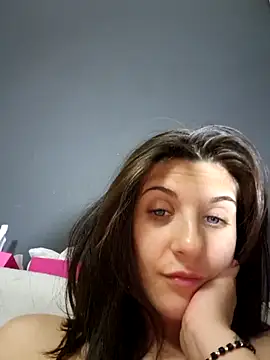 Diavoletta1998's Live XXX Chat