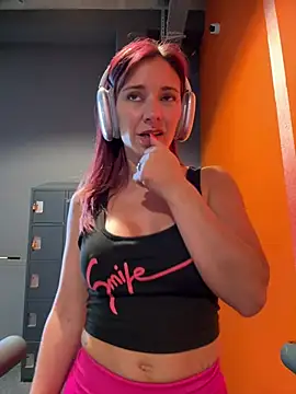 Chatroom XXX en direct de Babyfantasy83
