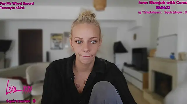 Lexa_xoxo's Webcam Show