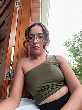 Penelope-Hot's Live XXX Chat